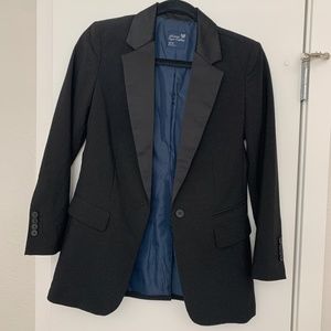 American Eagle black blazer excellent condition